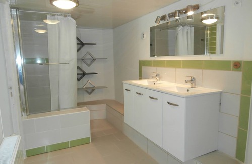 Vaire Apartment | Gîte *** 10 minutes from Besançon for 1 to 5 people