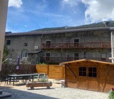 Bramans House | Gîte 14 pers LesOursFanfarons spacieux chaleureux
