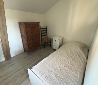 Anzy-le-Duc House | Gîte 4 personnes, 2 chambres, tout équipé à Anzy-le-Duc