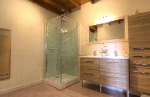 Notre-Dame-de-Boisset House | Gîte 80m² avec Terrasse, Wifi et Animaux Acceptés - FR-1-496-113