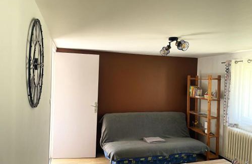 Maiche Apartment | Gîte 'A deux pas du ciné'
