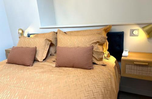 Autry-Issards House | Gîte authentique en Auvergne, 8 pers, animaux admis - FR-1-489-577