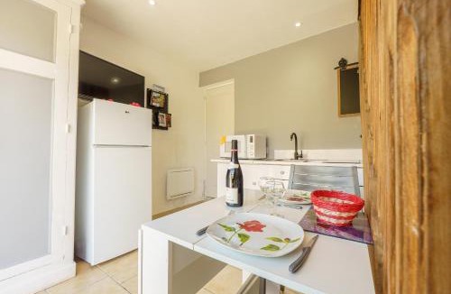 Pont-de-l'Isere House | Gîte Avec Spa Privatif Et Piscine