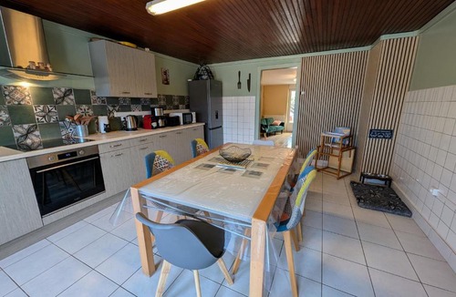 Travexin House | Gîte champêtre, animaux OK, verdoyant - FR-1-583-521