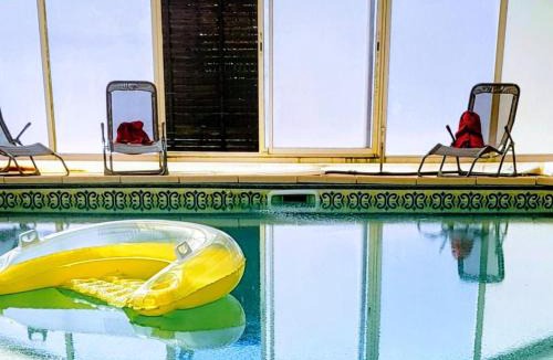 Le Theil House | Gîte champêtre avec piscine couverte en Auvergne - FR-1-489-590