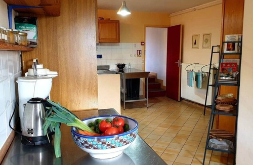 Lamastre House | Gîte Charrette Fleurie avec salle activité, 15 p.
