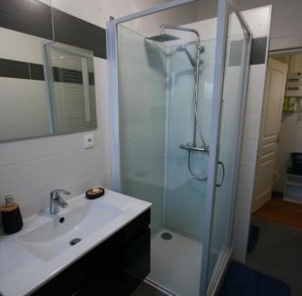 Luneville Apartment | Gîte Comme Chez Vous à Lunéville confort, calme et séjour en Lorraine