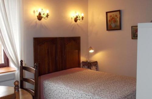 Neuvy Apartment | Gîte cosy à Neuvy avec jardin et animaux acceptés - FR-1-489-213