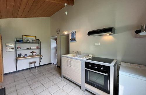 Louchy-Montfand House | Gîte dans le plus ancien vignoble de France avec piscine partagée - FR-1-489-545
