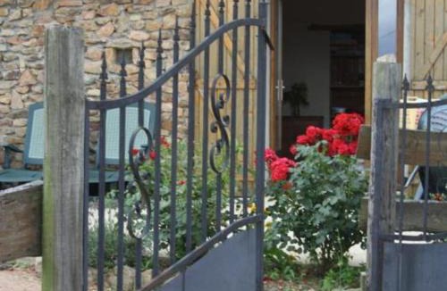 Neulise House | Gîte de campagne avec animaux acceptés près de Roanne - FR-1-496-376