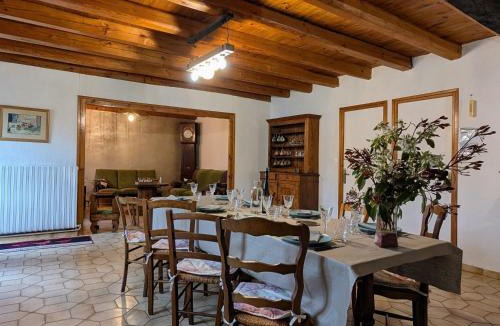 Bellevue-la-Montagne House | Gîte de charme, calme et détente - 7 pers. - FR-1-582-548