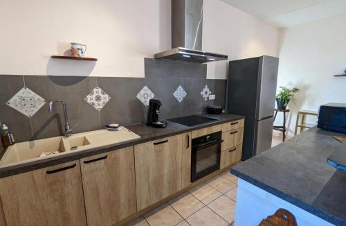 Cherves-Richemont House | Gîte de charme près de Cognac avec vélos et jardin - FR-1-653-205