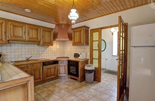 Gumieres House | Gîte de charme pour 11 pers. avec animaux admis et poêle à bois, Livradois-Forez - FR-1-496-148