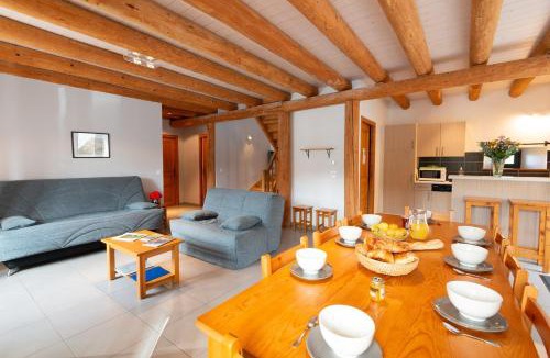 Albaret-le-Comtal House | Gîte de france 6/10 personnes à la ferme lionnet