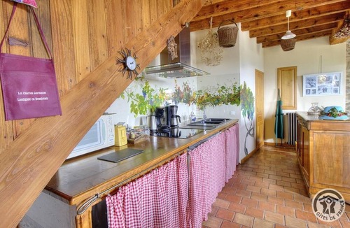 Quincie-en-Beaujolais House | Gîte de Groupe Lagneau