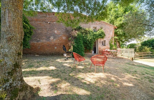 Varennes House | Gîte de l'olivier – Château des Varennes: 6 Guests, Pool, Garden, Horseback Rides