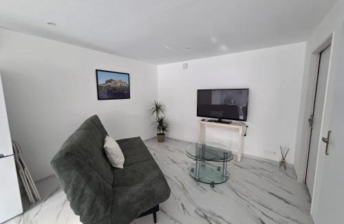 Pierrelatte House | Gîte de la Berre