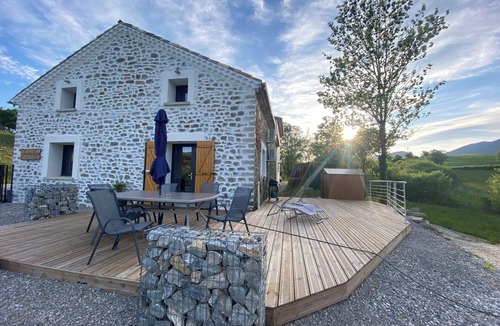 L'Epine House | Gîte de la Coopérative à L'Epine - 4/6pers - Wifi Terrasse Confort