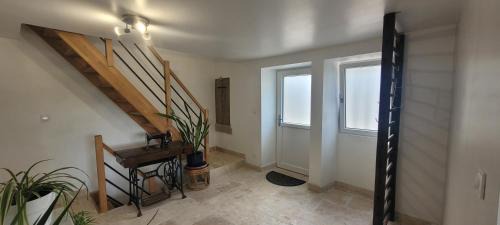 Echannay House | Gîte de la Doue