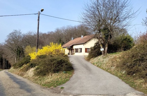 Chamesol House | Gîte de la Ferme du Lomont