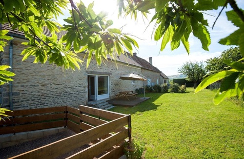 Cersot House | Gîte de la Maleine - CERSOT