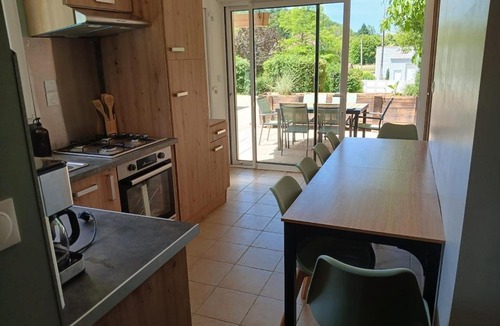 Grusse House | Gîte de la Sauge, Jura, maison plain-pied