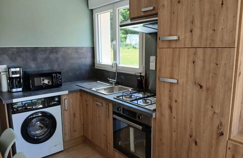 Grusse House | Gîte de la Sauge, Jura, maison plain-pied