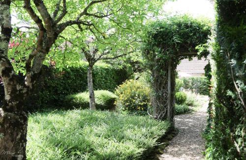 Molamboz House | Gîte De La Souris Verte