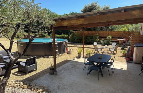 Visan House | Gîte de Lucéna