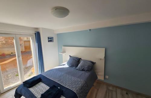 Aze House | Gîte de Vaux Entre vignes et forêt