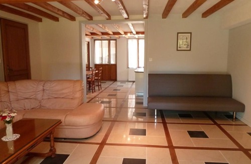 Cormatin House | Gîte des Cèdres - Ameugny