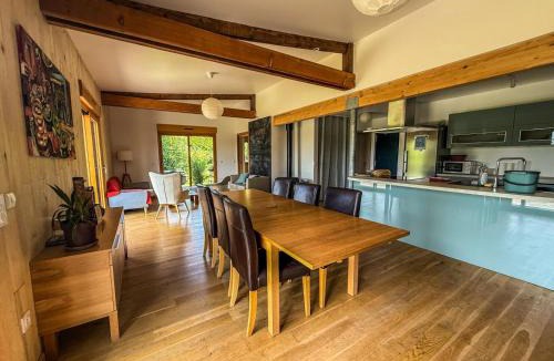 Saint-Brisson Ski Chalet | Gîte Domaine Taureau