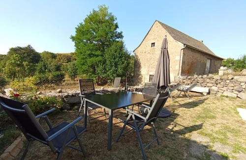 Nasbinals House | Gîte du carrairou