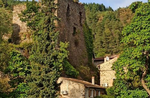 Lamastre House | Gîte du Château de Retourtour