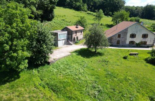 La Lanterne-et-les-Armonts House | Gîte du Mont Gérard