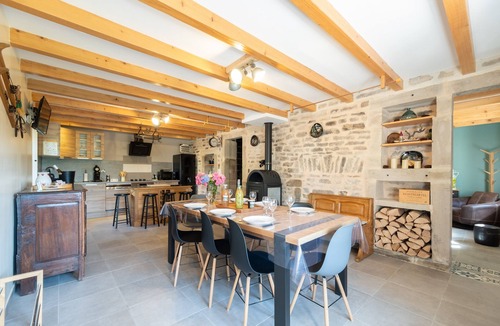 Le Clerjus Cottage | Gîte du Hallot with Spa (Holidaymakers/Spa Guests)