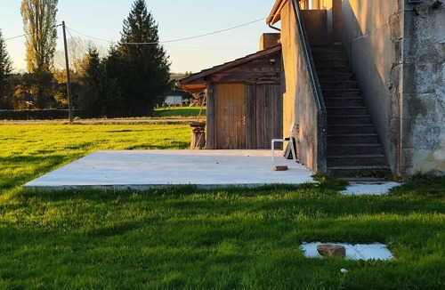 Bellefontaine Apartment | 🌲 Gîte du Lutin Boname : Calme, Jardin & Randonnées aux Portes des Vosges