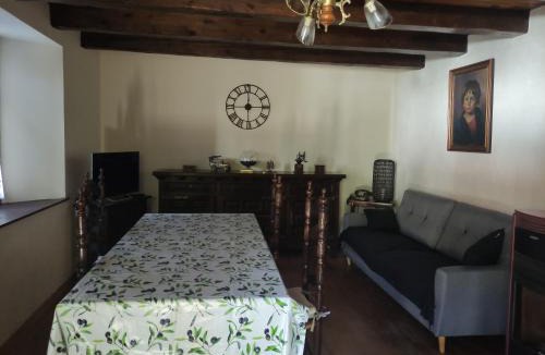 Saint-Hippolyte House | Gîte du Mont