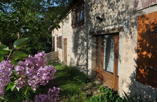 Lormes House | Gîte du Mont Justice Parc du Morvan Ideal for families or groups of friends