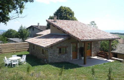 Chuyer House | Gîte familial avec terrasse et animaux bienvenus - FR-1-496-145