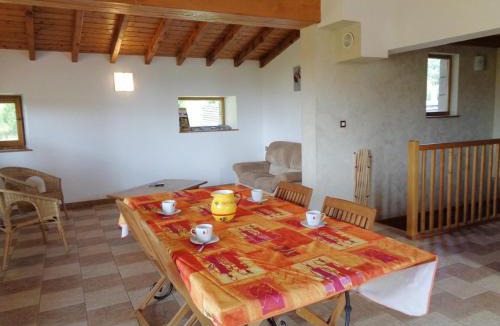 Chuyer House | Gîte familial avec terrasse et animaux bienvenus - FR-1-496-145