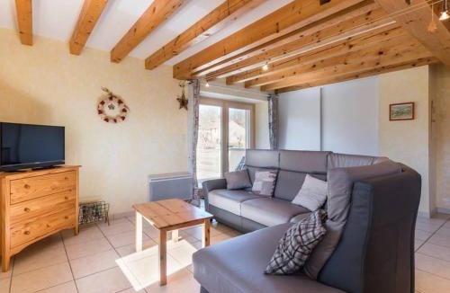 Saint-Bresson House | Gîte familial dans les Vosges avec WiFi inclus - FR-1-583-443