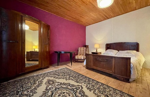 Solignac-sur-Loire House | Gîte familial paisible, proche Gorges de la Loire, avec cour fermée, 3 chambres, équipements bébé - FR-1-582-116