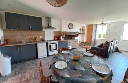 Saint-Leon House | Gîte familial près de la nature et randonnées - FR-1-489-518