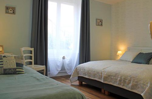 Cindre House | Gîte familial rénové à la campagne avec jardin - FR-1-489-61