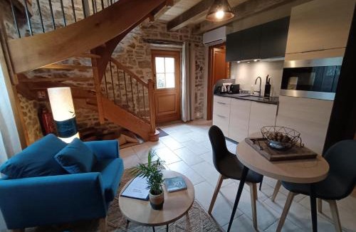 Frontenac House | Gîte Fleurs d'eau, Le Hameau du Quercy, charme, calme, piscine naturelle