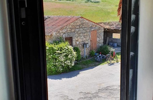 Saint-Barthelemy-le-Plain House | Gîte de Charme au Coeur de L'ardèche Verte