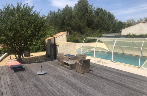 Entrechaux House | Gîte Indépendant au Pied du Mont Ventoux