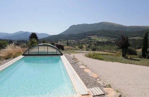 Mevouillon House | Gîte L'amandière