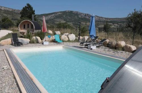Mevouillon House | Gîte L'amandière